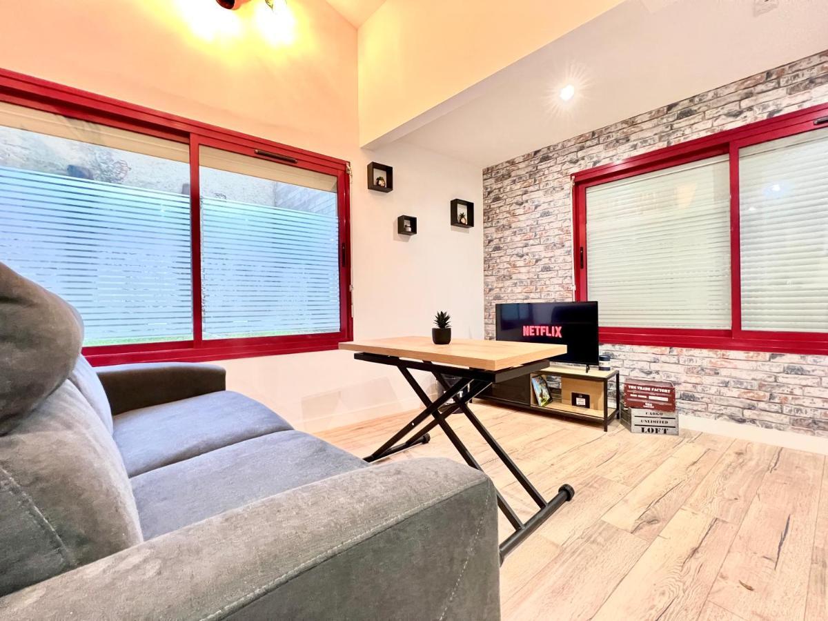 Vila Le Loft ~ A 4 Min De La Gare, Fibre + Parking Prive Poitiers Exteriér fotografie